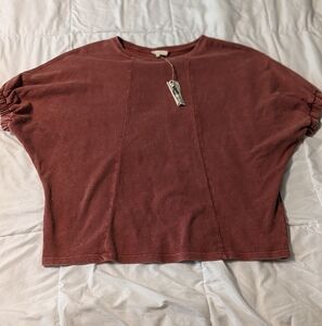 Easel Oversized Fit Top